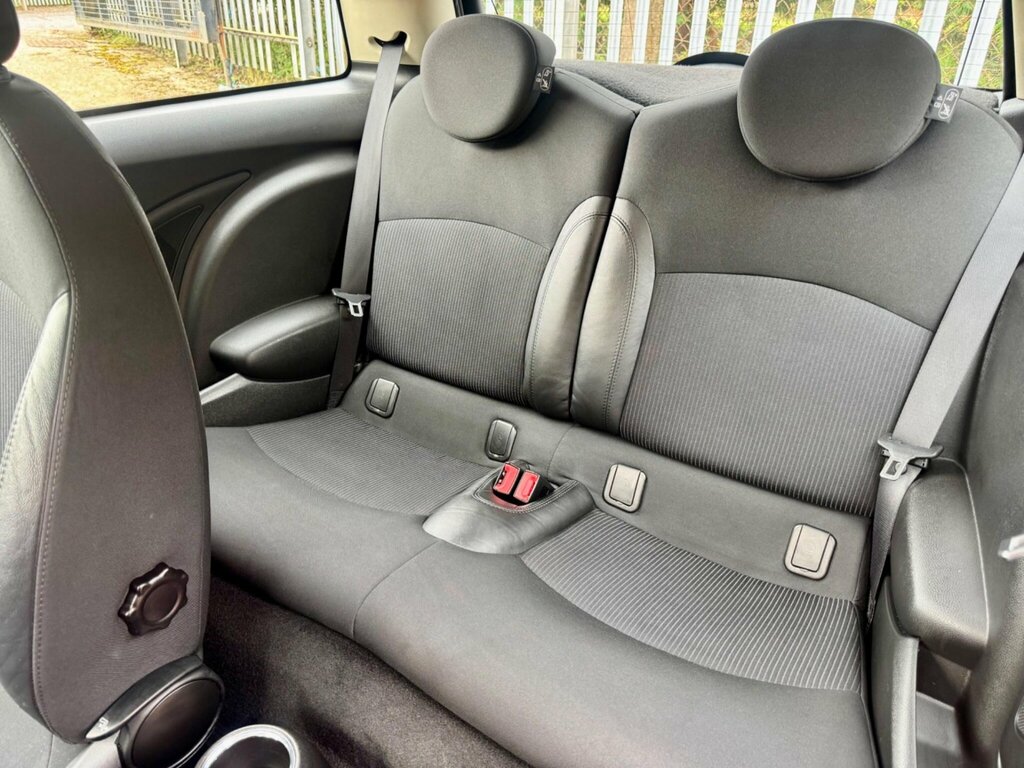 Mini Hatch 1.6 Cooper D Euro 5 Ss MDZ292 Silver #5