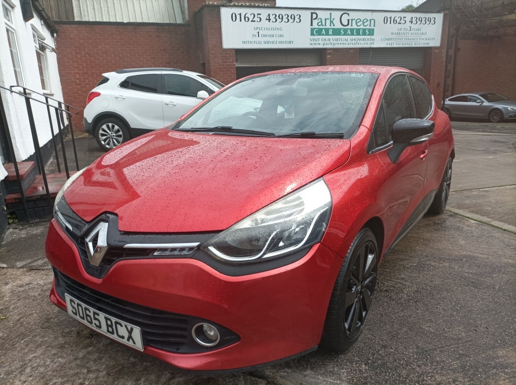 Renault Clio 1.5 Dynamique S S065BCX Red #4