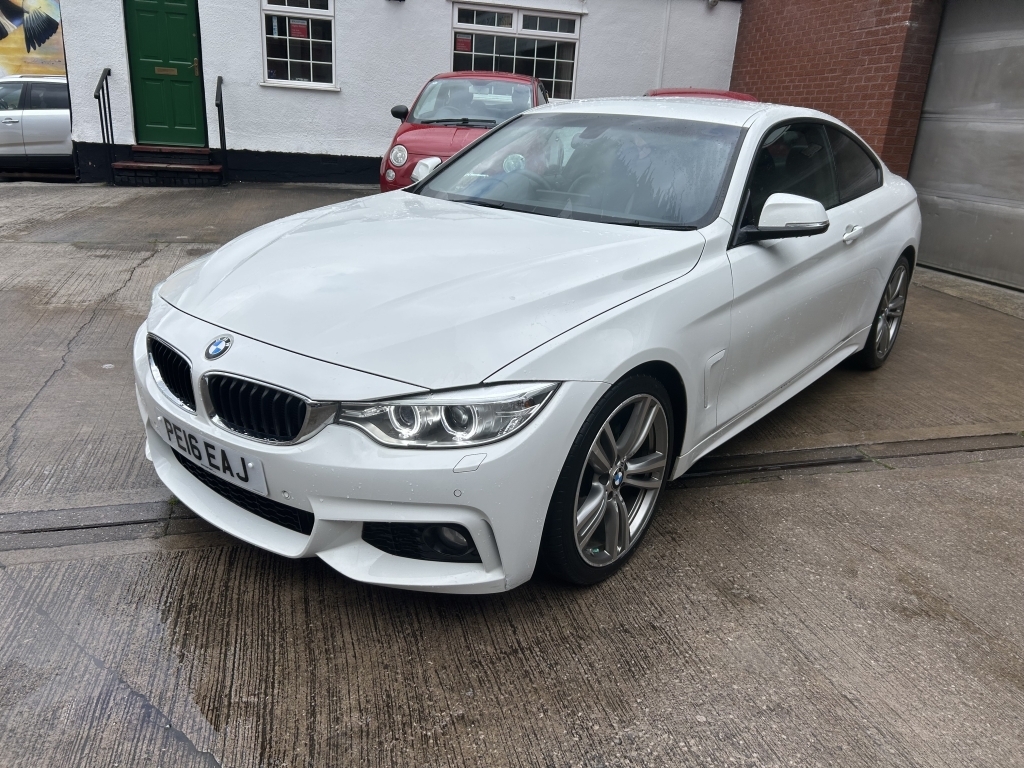 BMW 4 Series 2.0 420D M PE16EAJ White #3