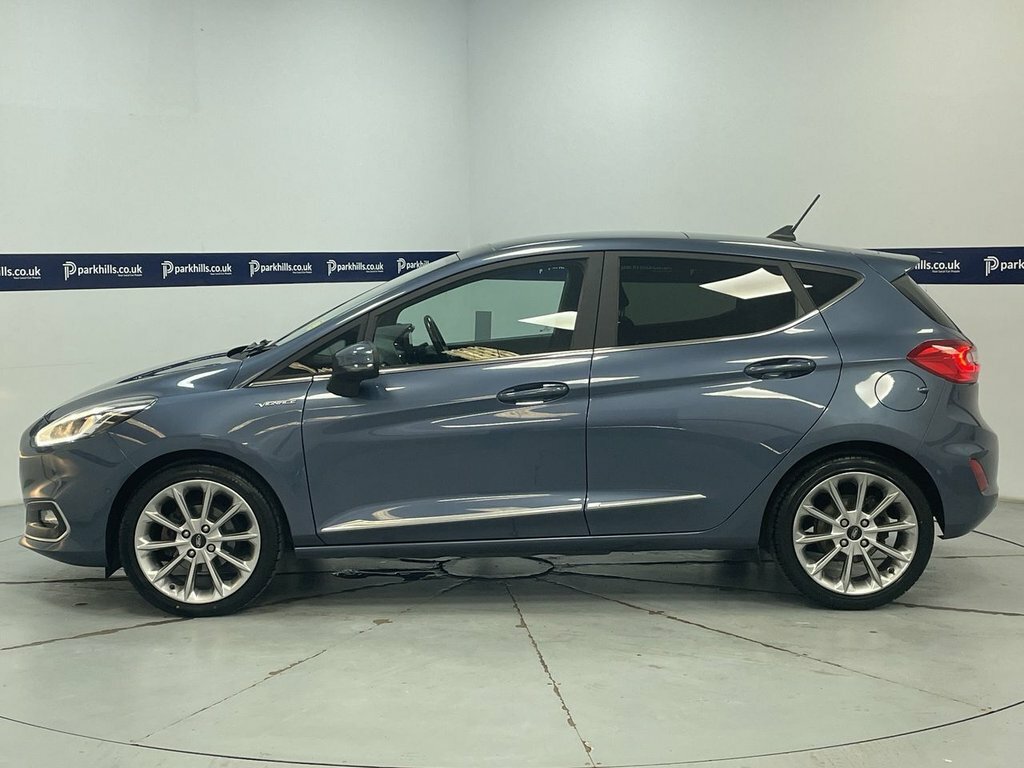 Ford Fiesta 1L Vignale EN19ZFW Blue #2