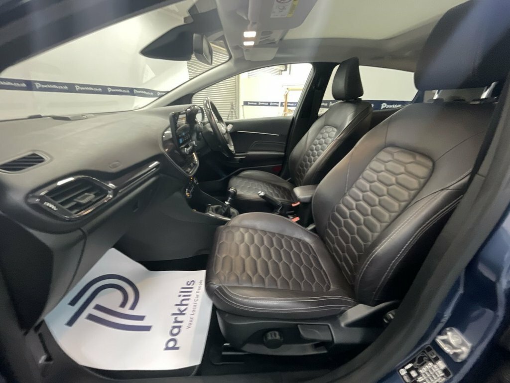 Ford Fiesta 1L Vignale EN19ZFW Blue #4
