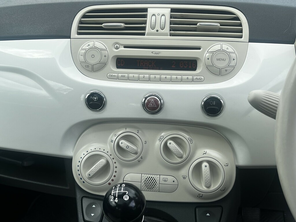 Fiat 500 Hatchback 1.2 500 1.2 Lounge Start Stop 2009 NL59XUV White #6