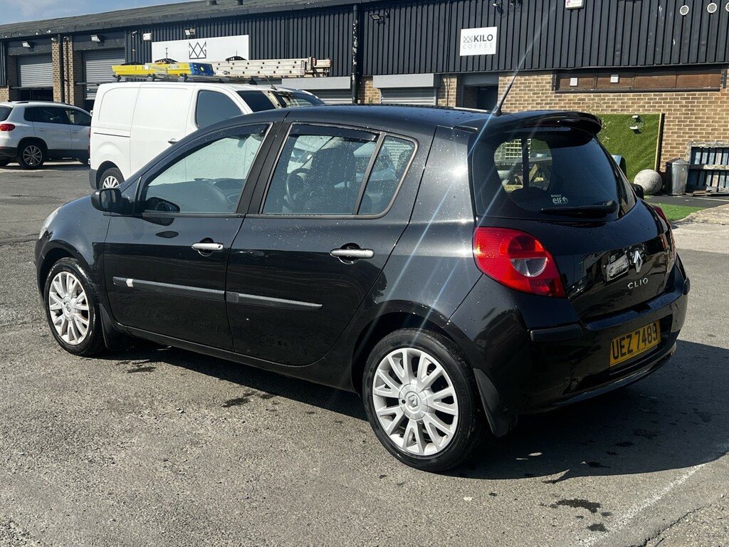 Renault Clio Hatchback 1.2 16V Dynamique 2008 Black #4
