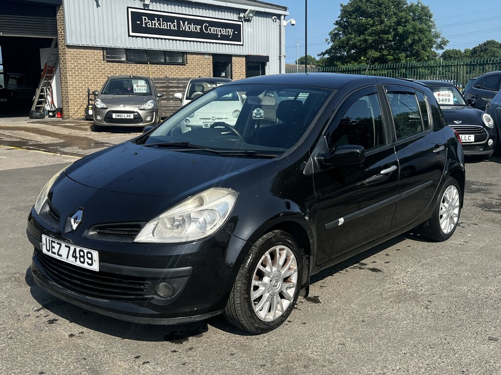 Renault Clio Hatchback 1.2 16V Dynamique 2008 Black