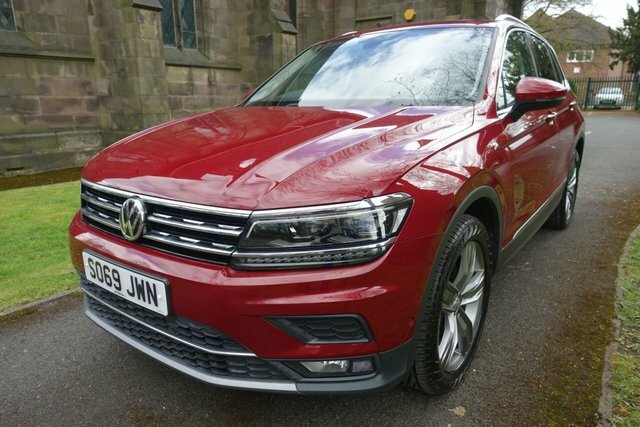 Volkswagen Tiguan 2.0 Tsi Sel Suv Dsg 4Motion Euro 6 Ss Red