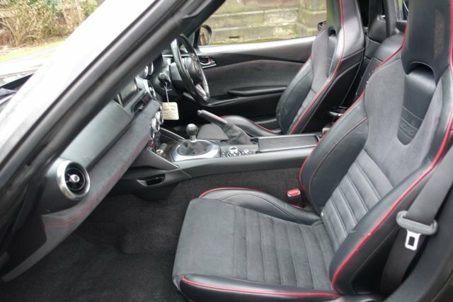 Mazda MX-5 RF 2.0 Skyactiv-g Launch Edition Convertible Petr VN66ZKE Grey #2