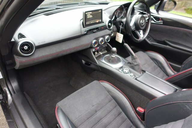 Mazda MX-5 RF 2.0 Skyactiv-g Launch Edition Convertible Petr VN66ZKE Grey #4