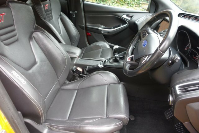 Ford Focus 2.0 Tdci St-3 Hatchback Euro 6 FD18EOE Blue #4