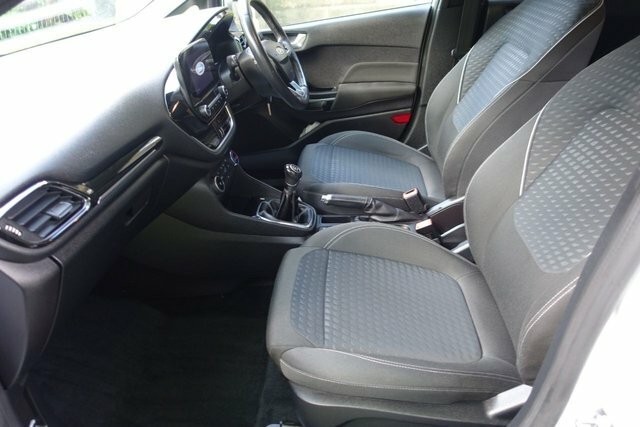 Ford Fiesta 1.1 Ti-vct Zetec Hatchback Euro OV67XTL White #2