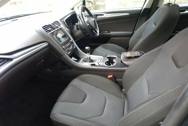 Ford Mondeo 2.0 Tdci Titanium Hatchback Euro AF17XDZ Green #5