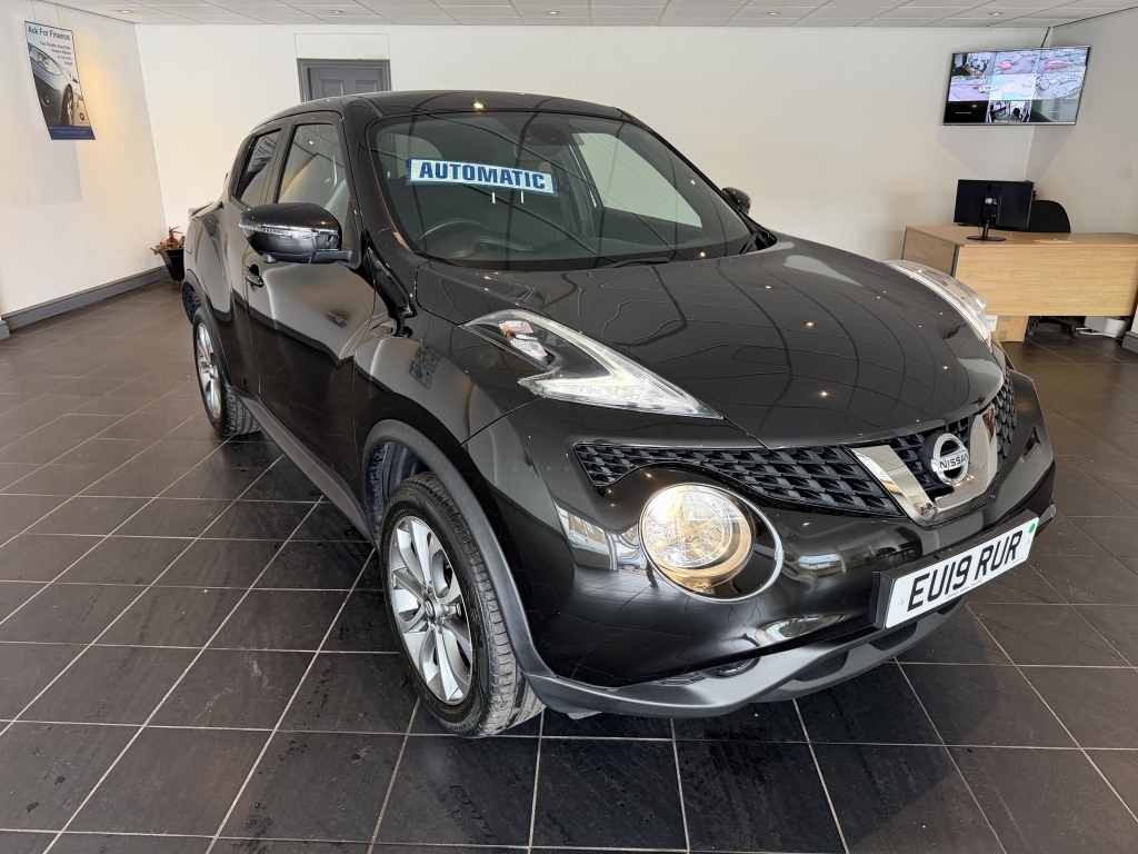 Nissan Juke 1.6 Tekna Xtronic Black