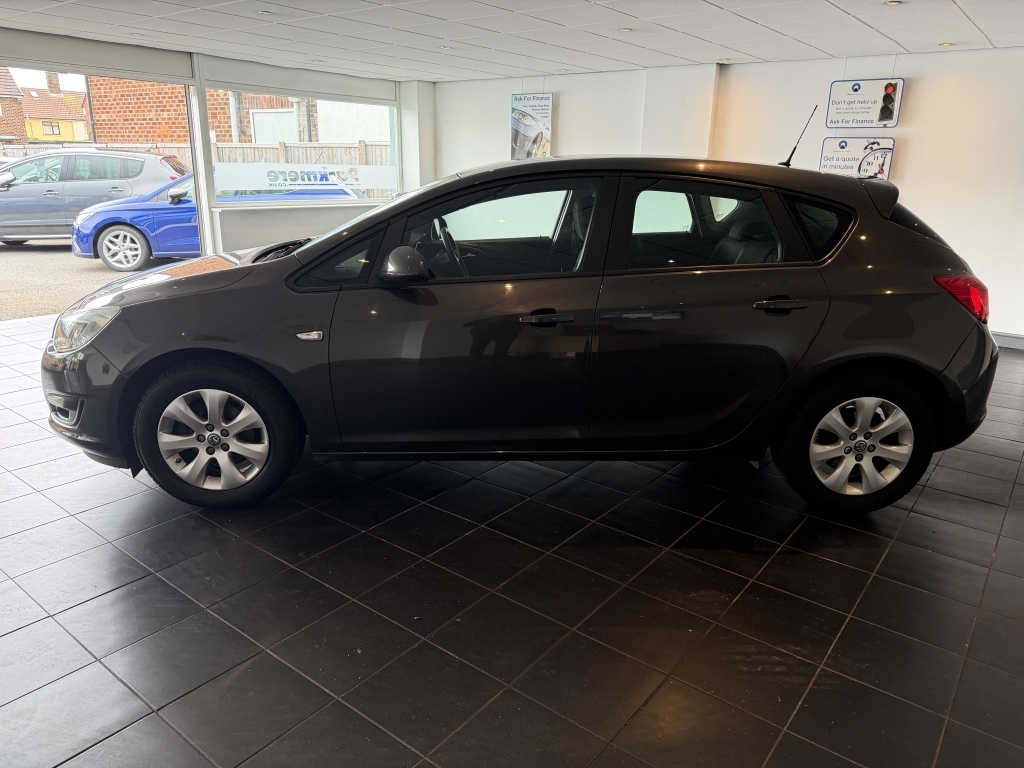 Vauxhall Astra 1.6 Design Grey #4