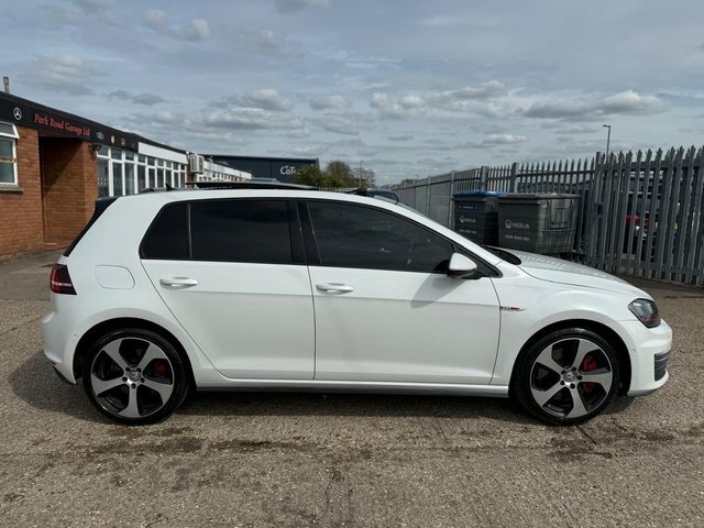Volkswagen Golf Hatchback GU65LOJ White #2