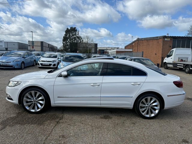 Volkswagen CC Saloon White #6