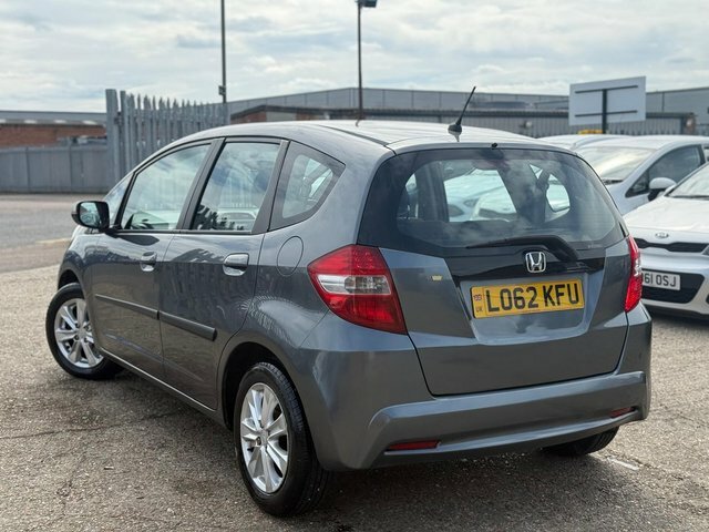 Honda Jazz Hatchback LO62KFU Grey #5