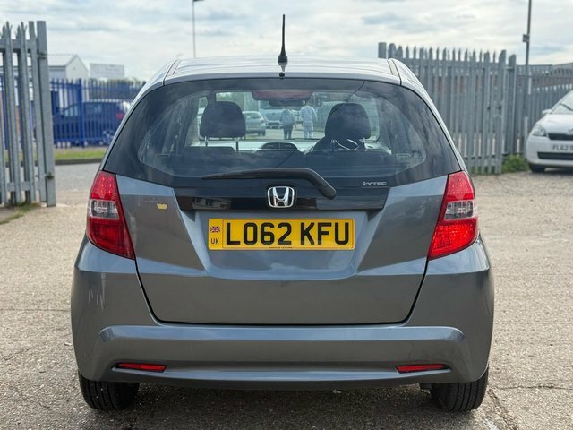 Honda Jazz Hatchback LO62KFU Grey #4