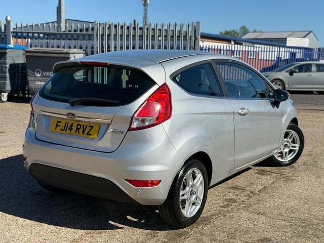 Ford Fiesta Hatchback FJ14RVZ Silver #5