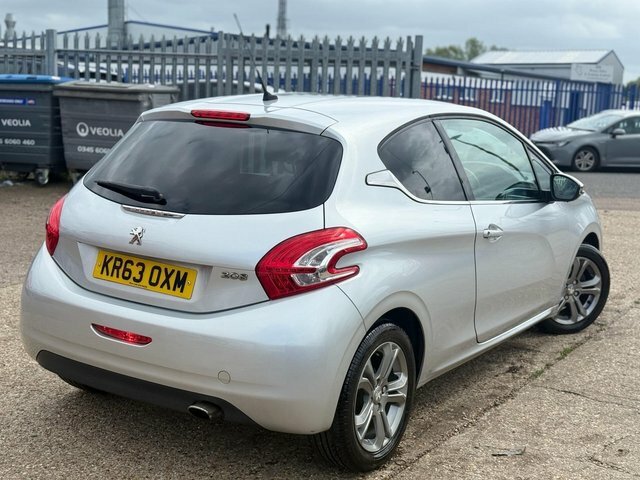 Peugeot 208 Hatchback KR63OXM Silver #3