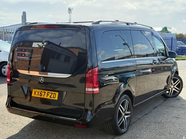 Mercedes-Benz V Class Mpv KX67FZD Black #3