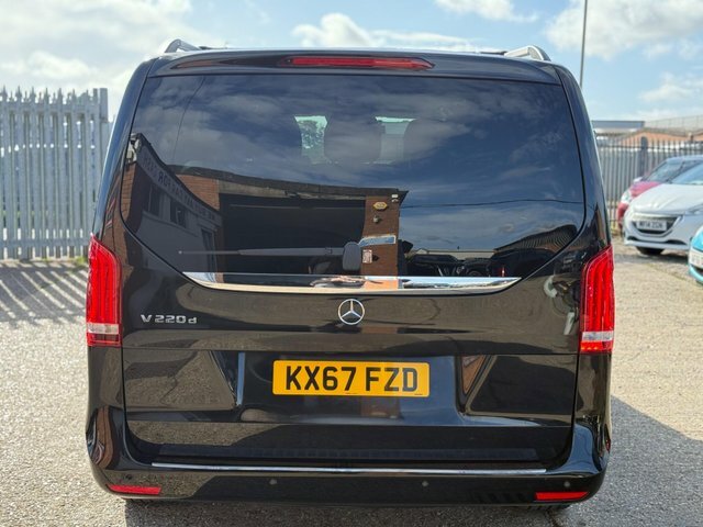 Mercedes-Benz V Class Mpv KX67FZD Black #5