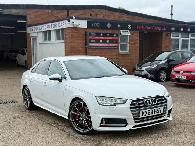 Audi S4 Saloon