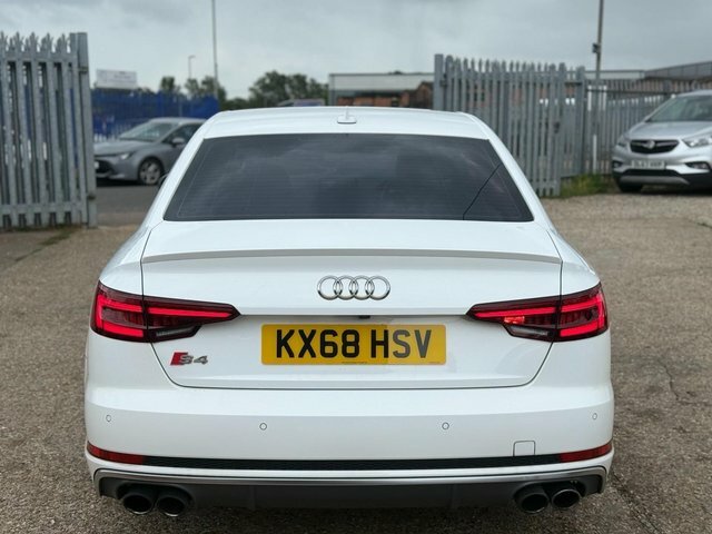 Audi S4 Saloon KX68HSV #4