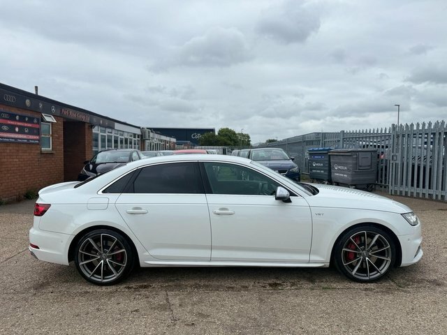 Audi S4 Saloon KX68HSV #3