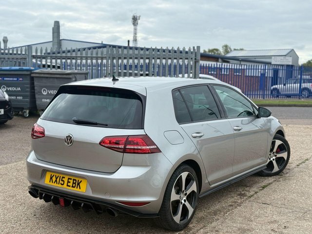 Volkswagen Golf Hatchback KX15EBK #3
