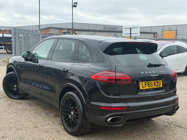 Porsche Cayenne Suv LF66KZU Black #5