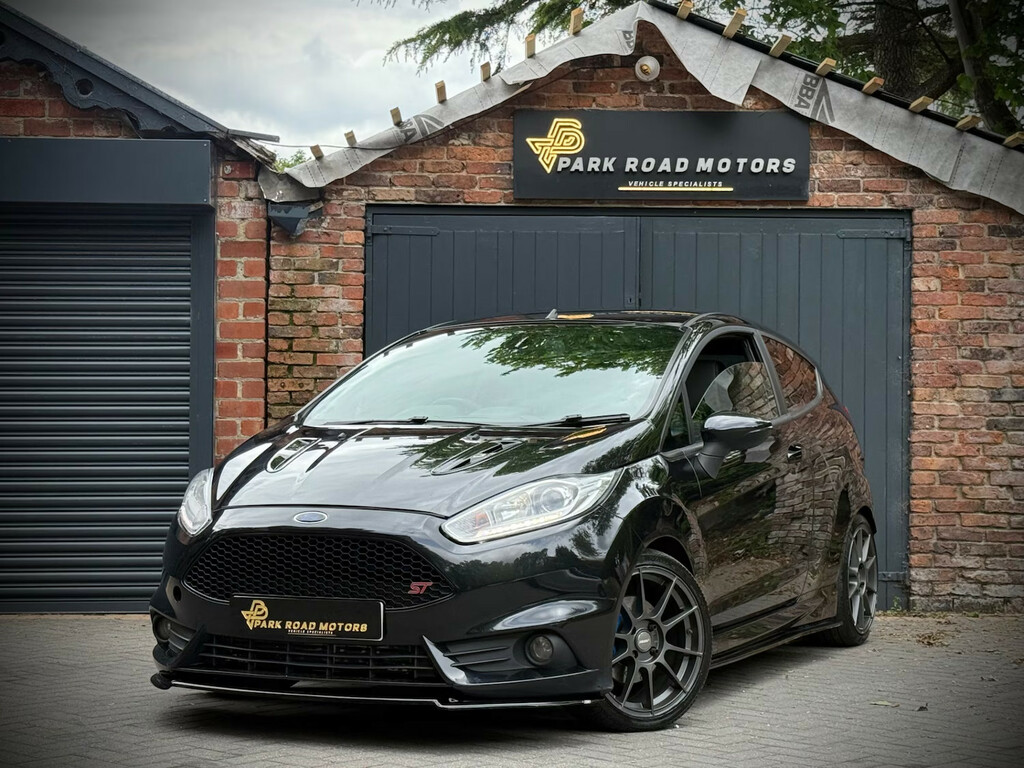 Ford Fiesta 1.6 Ecoboost St-3 Hatchback Black