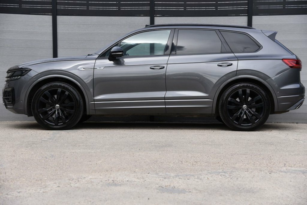 Volkswagen Touareg 3L Black Edition KV21CPF Grey #6
