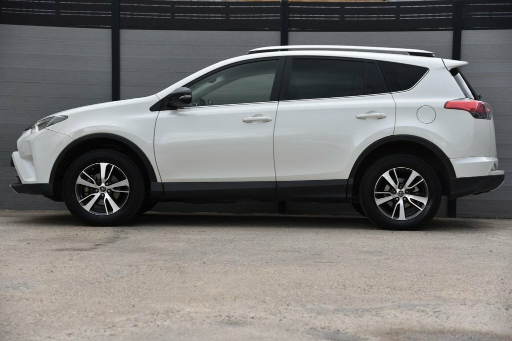 Toyota Rav 4 2L Business Edition RF65YTR White #6
