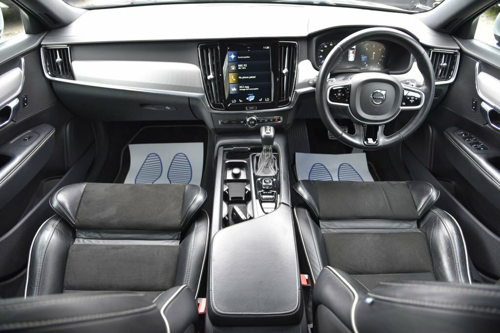 Volvo S90 2L R-design FX68LDL Grey #2