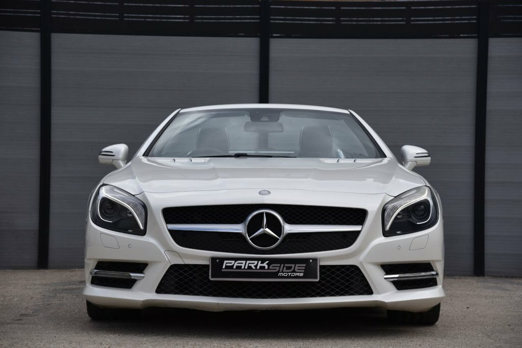 Mercedes-Benz SL Class 3L Amg Sport White #6