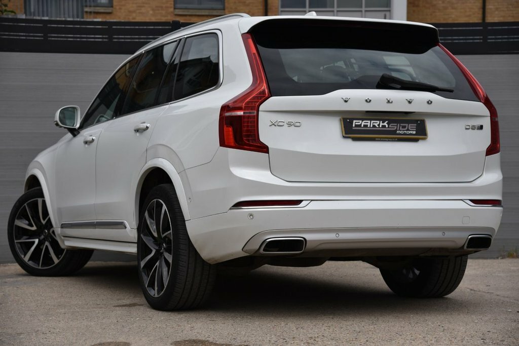 Volvo XC90 2L Inscription Pro HY18OBW White #3