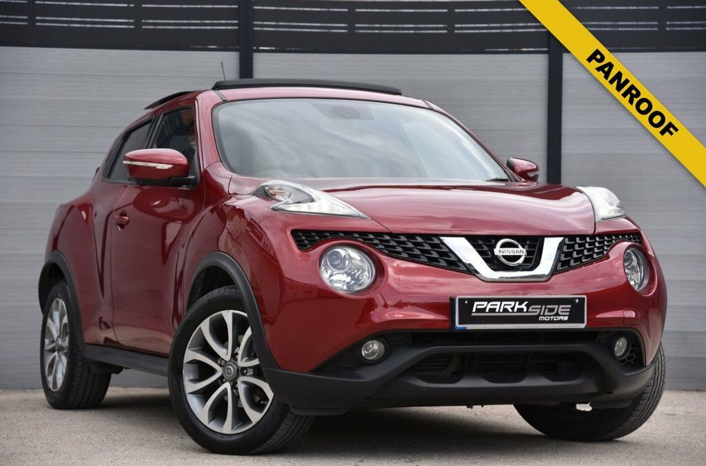 Nissan Juke 1.6L Tekna Red