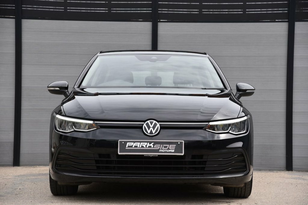 Volkswagen Golf 1.5L Life KT70FMA Black #4