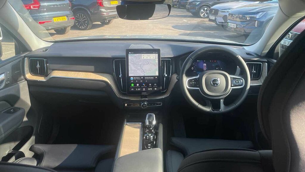 Volvo XC60 Plus, B5 Awd Mild Hybrid, Dark WF75CCV Grey #5