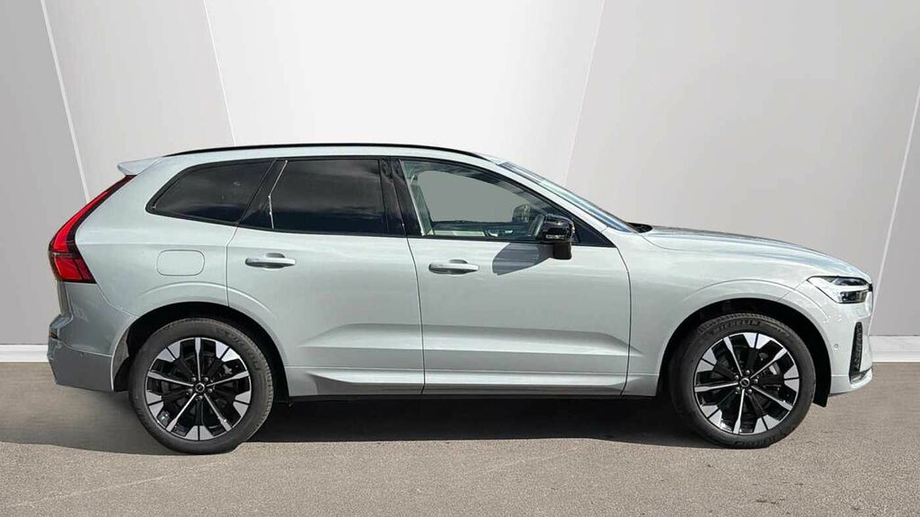 Volvo XC60 B5 P Awd Plus Pro Dark WF75CKL Grey #3