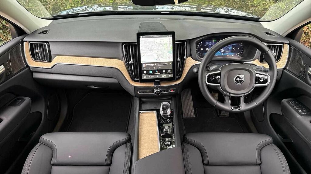 Volvo XC60 Plus, B5 Awd Mild Hybrid, Dark WF75CAX  #5