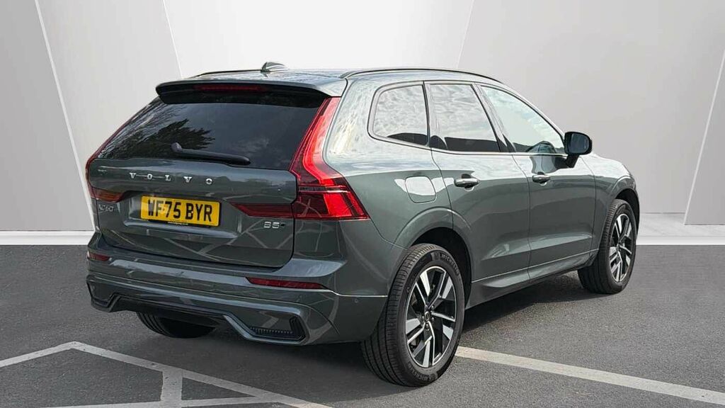 Volvo XC60 B5 P Awd Plus Dark WF75BYR #2