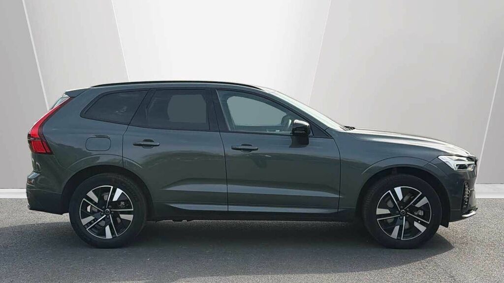 Volvo XC60 B5 P Awd Plus Dark WF75BYR #3