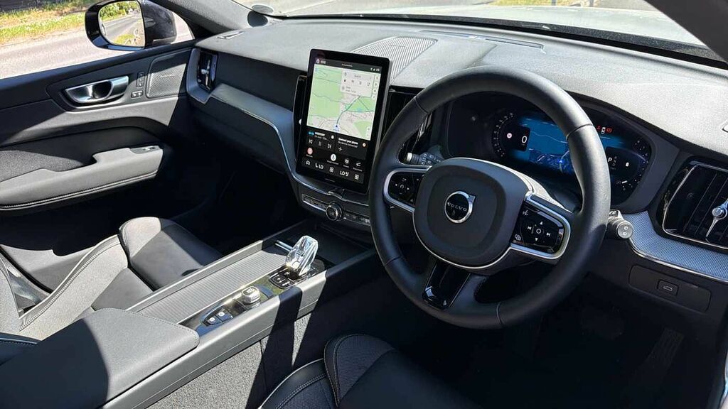 Volvo XC60 B5 P Awd Black Edition Plus WF75GKZ Grey #4