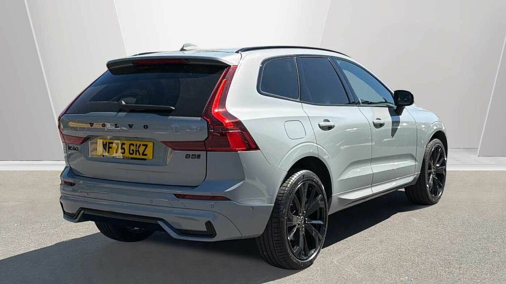 Volvo XC60 B5 P Awd Black Edition Plus WF75GKZ Grey #2