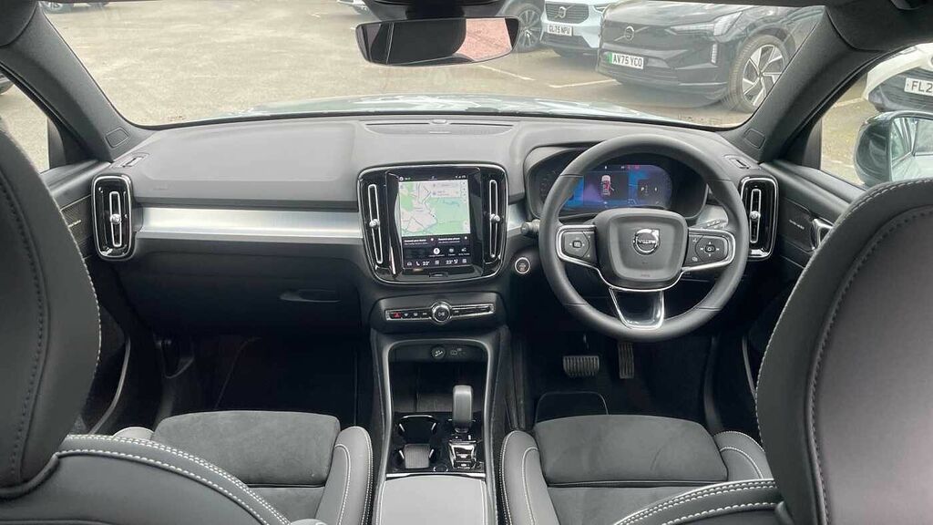 Volvo XC40 Black Edition Ultra, B4 Mild Hybrid, GF75LVN Grey #5