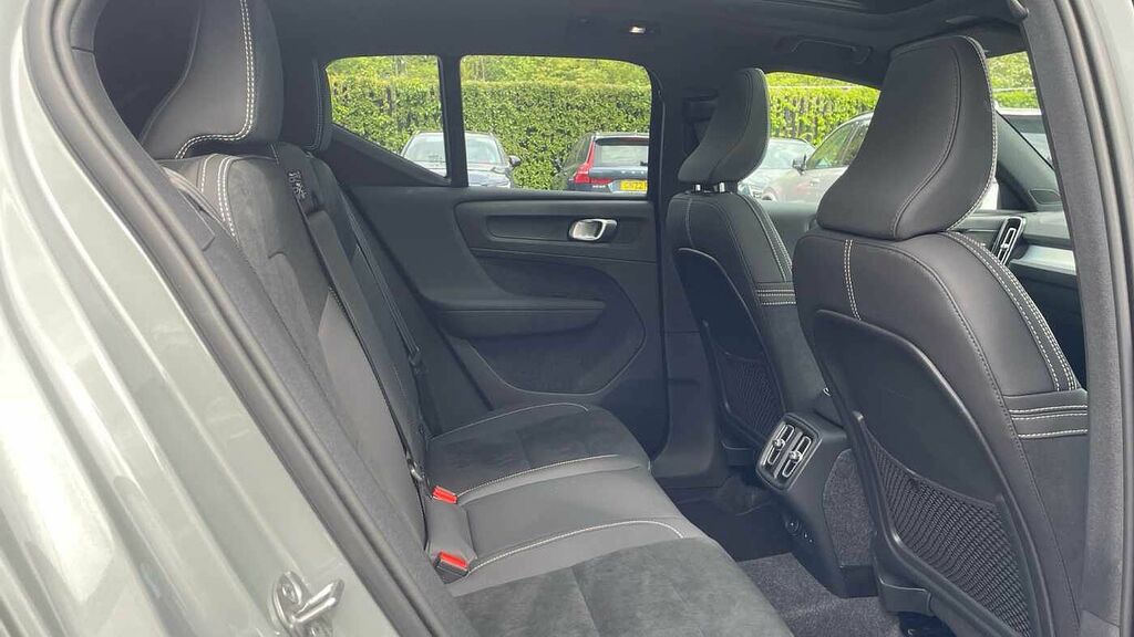 Volvo XC40 Black Edition Ultra, B4 Mild Hybrid, GF75LVN Grey #6
