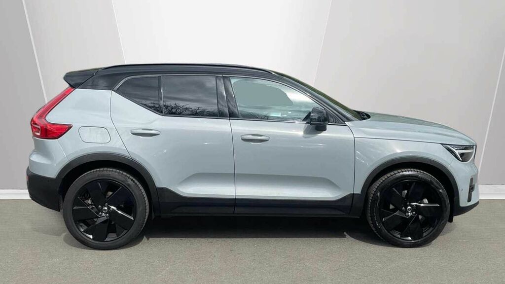 Volvo XC40 Black Edition Ultra, B4 Mild Hybrid, GF75LVN Grey #3