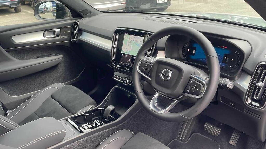 Volvo XC40 Black Edition Ultra, B4 Mild Hybrid, GF75LVN Grey #4