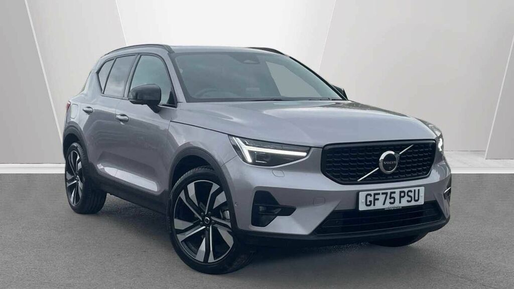 Volvo XC40 Ultra, B3 Mild Hybrid, Dark Silver