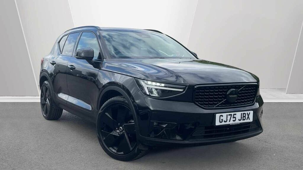 Volvo XC40 Black Edition Plus, B3 Mild Hybrid, Black